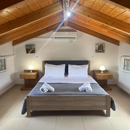 Sofita Attic Lägenhet Lefkáda Exteriör bild